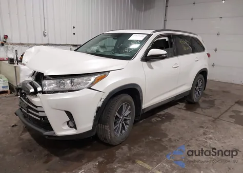 2019 Toyota Highlander Xle from USA, damaged, VIN 5TDJZRFH5KS626235
